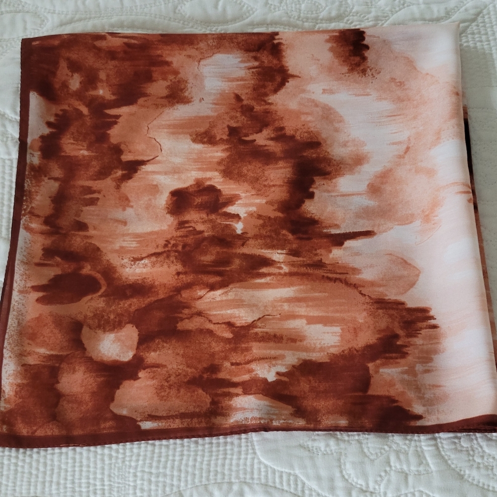 VINTAGE SCARF MADE IN ITALY BY MORSLY NEW YORK